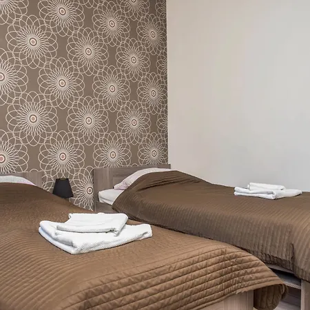 Diamond Astoria Апартаменты *