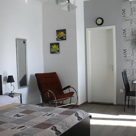 Diamond Astoria Budapest