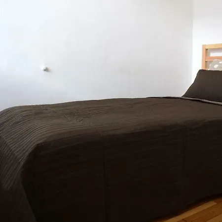 Diamond Astoria Apartment