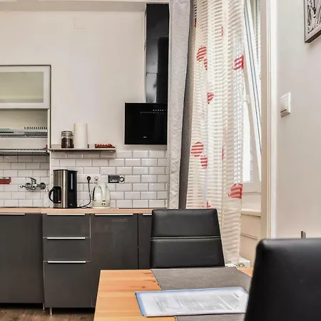 Diamond Astoria Apartment *