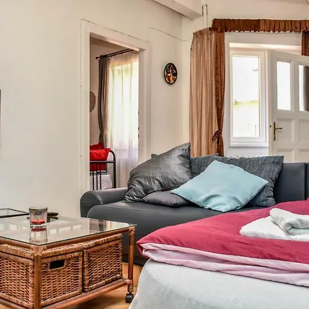 Apartment Diamond Astoria