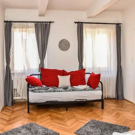Diamond Astoria * Budapest